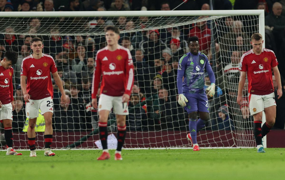 Manchester United | Manchester United v tej sezoni doživlja razočaranje za razočaranjem v prvenstvu. V pokalu FA mu gre za zdaj bolje. | Foto Reuters