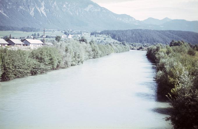 Praslovanščina se je nekje okoli 7. stoletja preoblikovala tudi tako, da so se glasovi k, g in h v določenih položajih spremenili v c, dz (pozneje z) in s. Ko so naši slovanski predniki – najverjetneje vsaj okoli leta 600, morda pa že kakšno desetletje prej – prišli do reke Zilje, so od romanskih staroselcev prevzel ime reke v obliki Gila. To ime so pozneje izgovarjali Dzila, na koncu pa se je razvila današnja oblika Zilja.  | Foto: Guliverimage/Vladimir Fedorenko