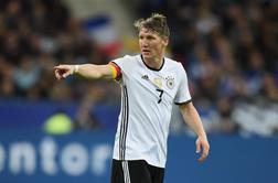 Schweinsteiger po pariški tragediji noče igrati