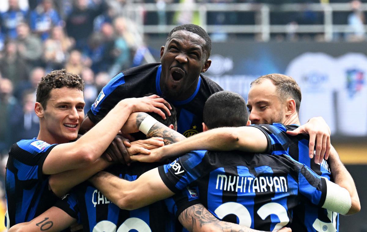 Inter | Prvak Inter se bo za nove točke potegoval že danes. Odhaja k Frosinoneju, ki potrebuje točke v boju za obstanek. | Foto Reuters