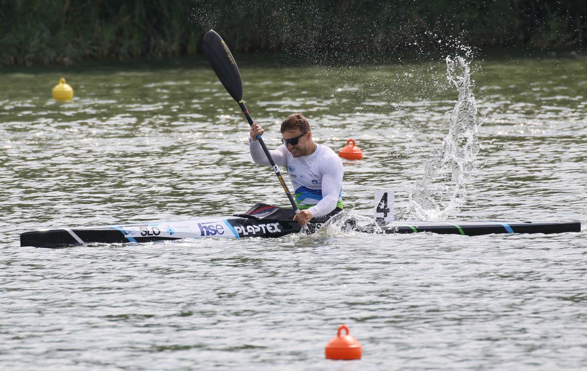 Rok Šmit | "Je nekaj grenkega priokusa, želel sem si kolajne," po v finalu svetovnega prvenstva v sprintu na mirnih vodah za mladince in mlajše člane pravi kajakaš Rok Šmit. | Foto Nina Jelenc