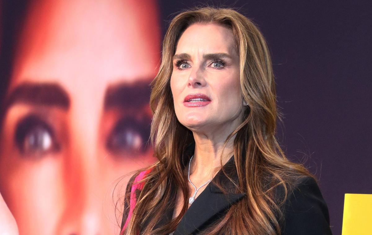 Brooke Shields | Med pogovorom z voditeljico se je Shieldsova spomnila različnih situacij, ki jih je doživela s svojo mamo. | Foto Guliverimage