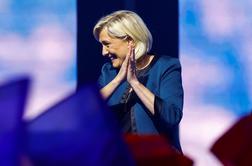 Le Pen pred volitvami izzvala Macrona glede podpore Ukrajini