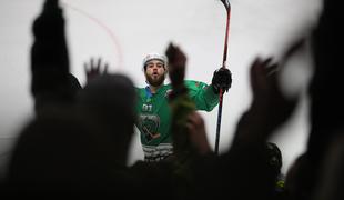 Olimpija z metlo v finale, Tavželj in Climie jeseniška junaka #foto