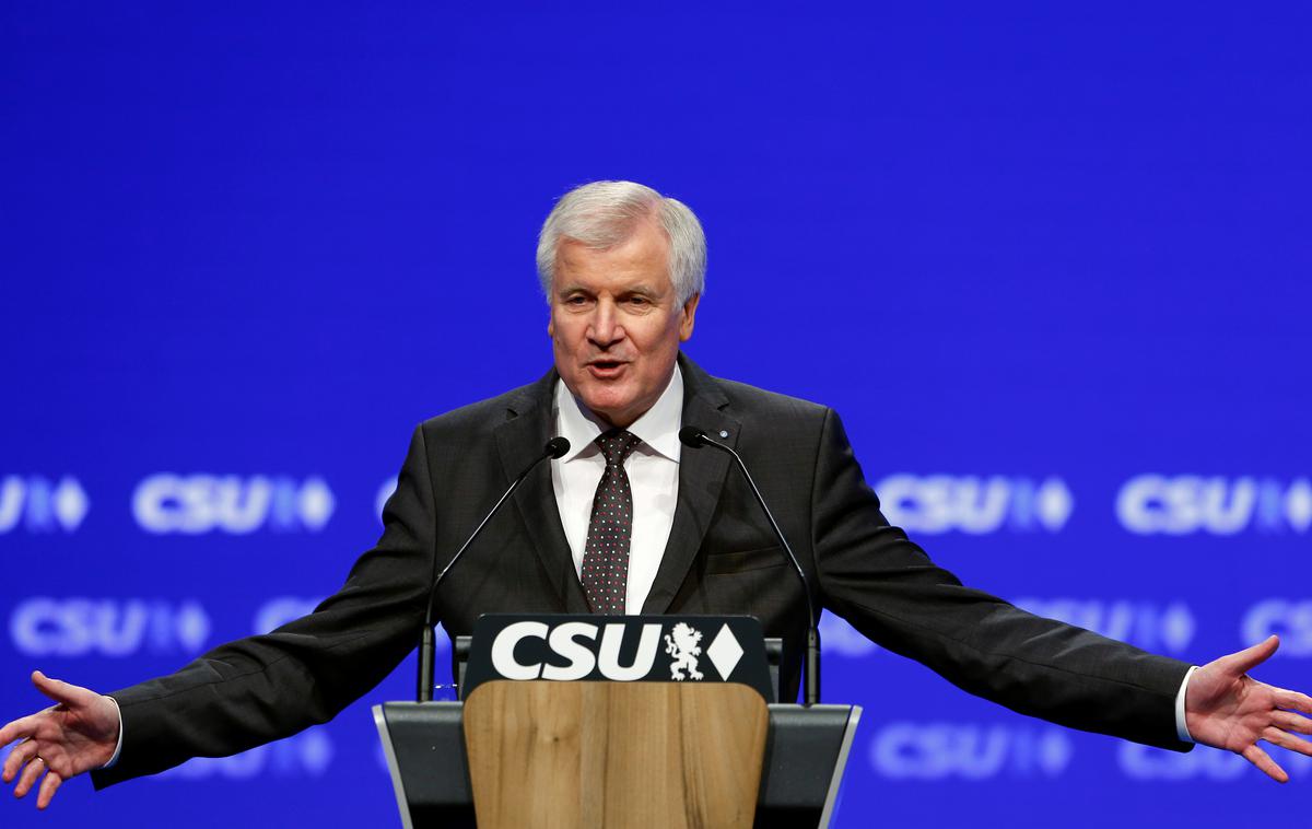 Horst Seehofer | Horst Seehofer je kršil načelo državne nevtralnosti.  | Foto Reuters