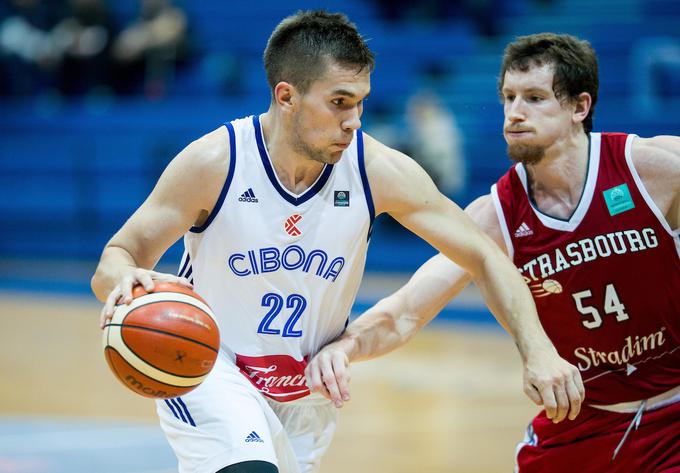 Emir Sulejmanović je nekdaj igral za Olimpijo in veljal za veliki up evropske košarke. | Foto: Vid Ponikvar