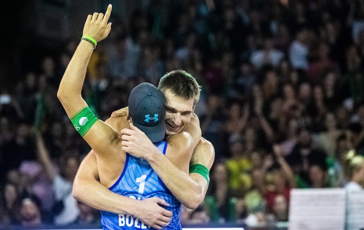 FIVB BeachVolley World Tour Ljubljana 2019 | Vid Jakopin in Tadej Boženk sta vrhunsko formo potrdila tudi v finalu in presenetila favorita Nejca Zemljaka in Jana Pokeršnika. | Foto Grega Valančič / Sportida