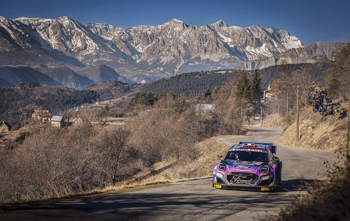 Monte Sebastien Loeb | Sebastien Loeb sploh prvič v dolgi karieri dirka s Fordovim dirkalnikom. | Foto Guliver Image