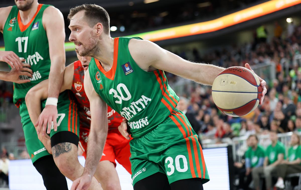 Cedevita Olimpija : Crvena zvezda Zoran Dragić | Cedevita Olimpija je morala priznati premoč Crveni zvezdi. | Foto Cedevita Olimpija/Filip Barbalič/alesfevzer.com