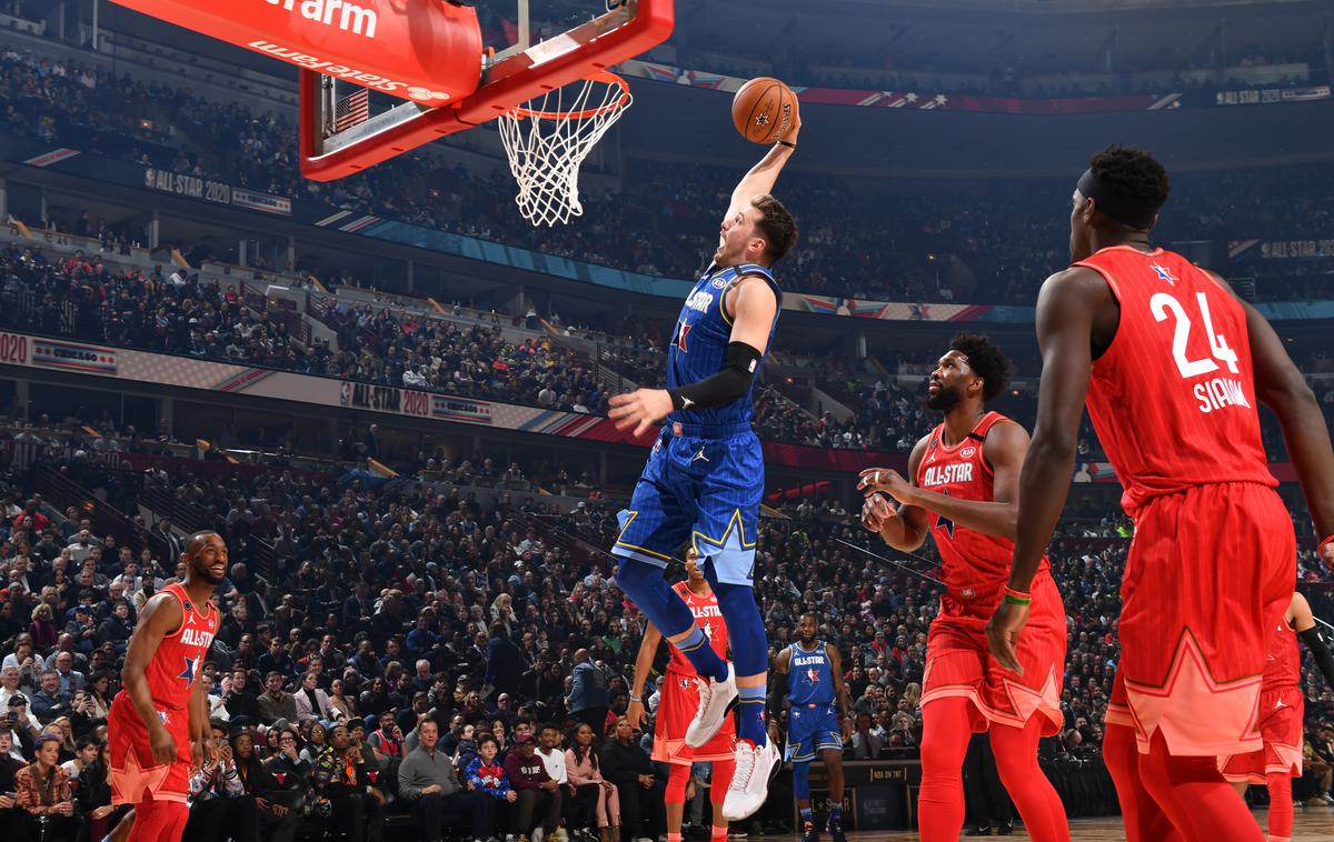 Luka Dončić | Luka Dončić je na premierni tekmi All-Star dosegel osem točk in zbral štiri asistence ter skok. Na koncu se je veselil zmage svoje ekipe. | Foto Getty Images