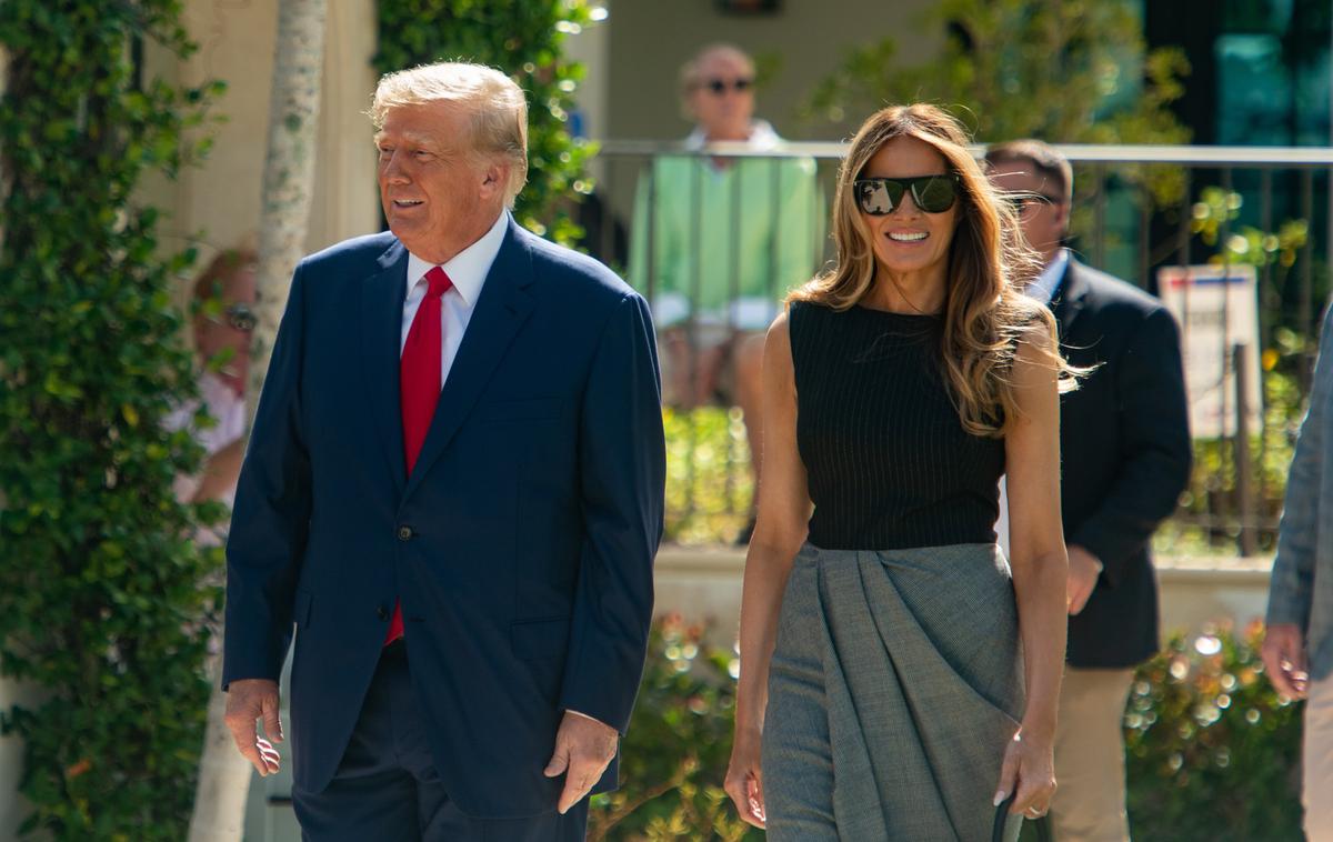 Melania in Donald Trump | Zakonca Trump sta se v torek udeležila volitev sredi predsedniškega mandata. Svoj glas sta oddala na volišču na Floridi. | Foto Profimedia