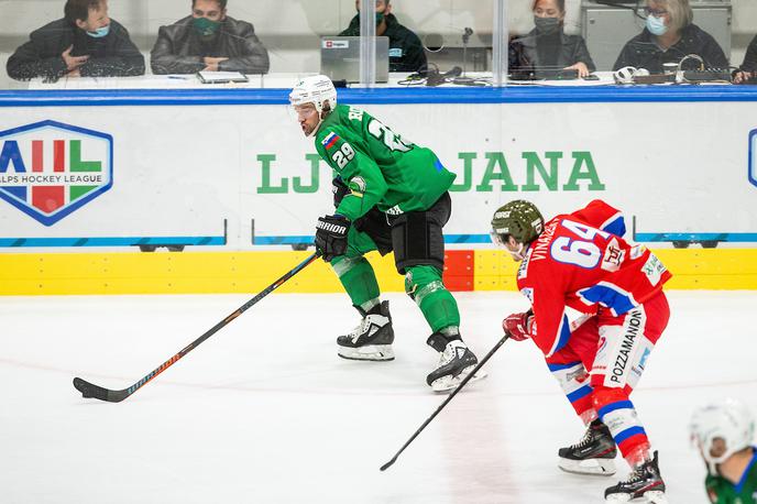 HK Olimpija Val Gardena Anže Ropret | Hokejisti Olimpije so zadnjo tekmo v letu odigrali proti Asiagu. | Foto Vid Ponikvar