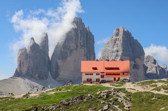 Najlepša krožna pot v Dolomitih: Tre Cime iz doline #video