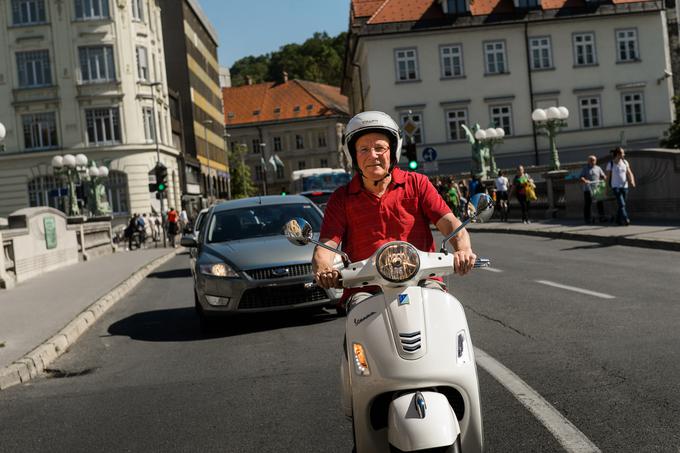 Agilna, dinamična in poživljajoča - vožnja z Vespo je prava urbana pustolovščina. | Foto: Klemen Korenjak