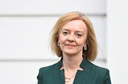 Liz Truss odstavila finančnega ministra Kwartenga