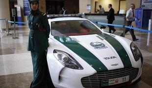 Policisti v Dubaju tudi z ekskluzivnim astonom martinom one-77