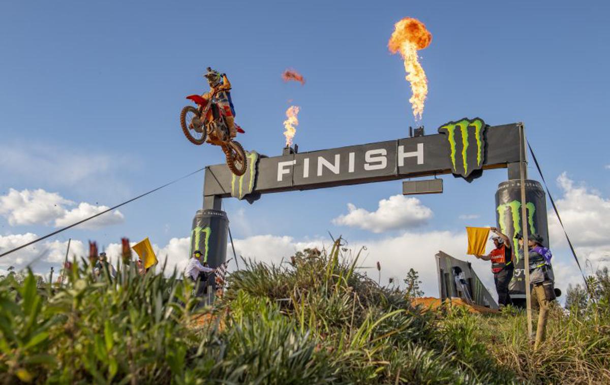 Tim Gajser | Tim Gajser je dobil drugo vožnjo na Portugalskem. Na dirki je osvojil drugo mesto. | Foto Honda Racing/ShotbyBavo