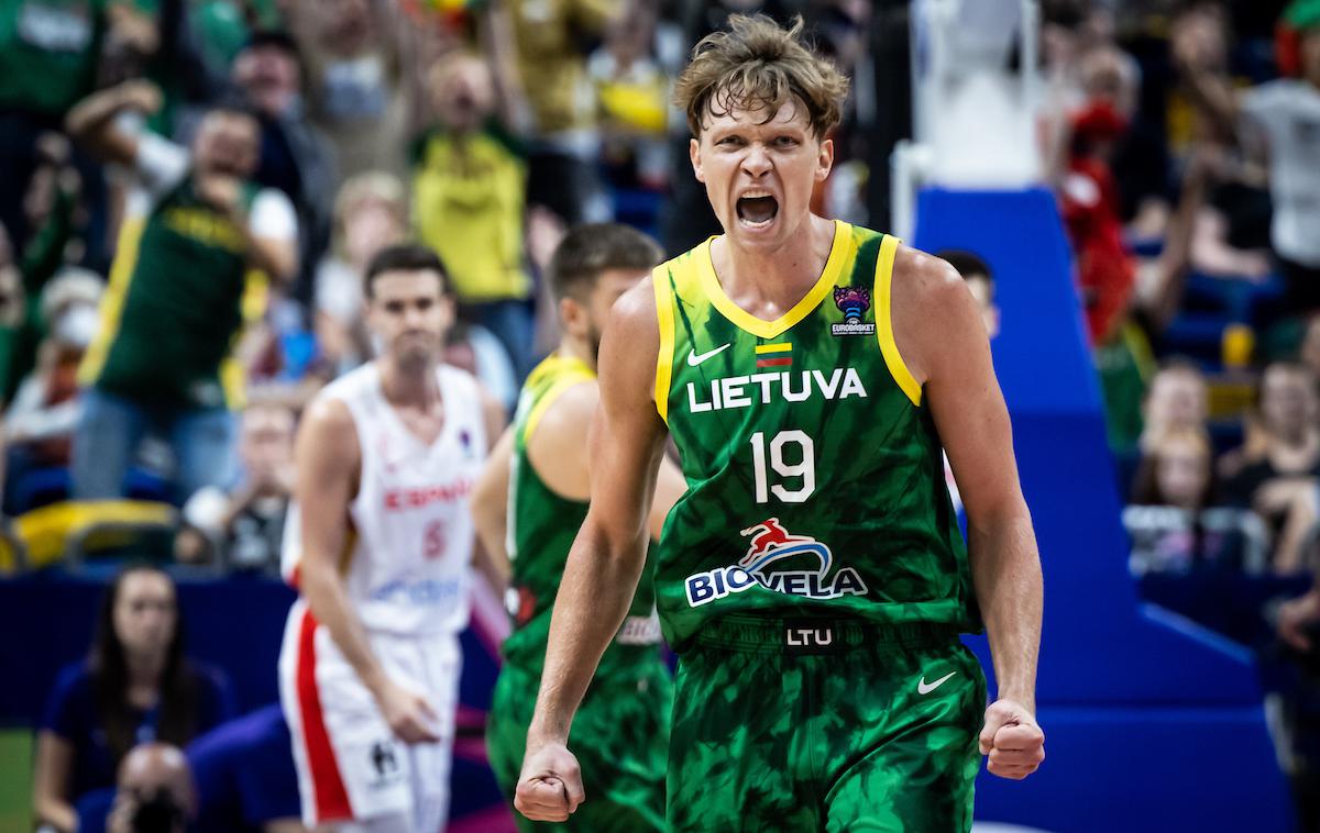 Španija Litva Mindaugas Kuzminskas | Mindaugas Kuzminskas je bil po porazu zelo razočaran. | Foto Vid Ponikvar/Sportida