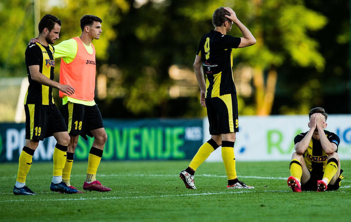 Nafta Radomlje | Radomlje bi morale v soboto gostiti Fužinar, a se je zgodila prekinitev druge lige. | Foto Grega Valančič/Sportida