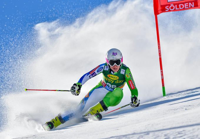 Tina Robnik je po trenerjevih besedah na treningih hitra. Kako bo v soboto na tekmi? | Foto: Sportida