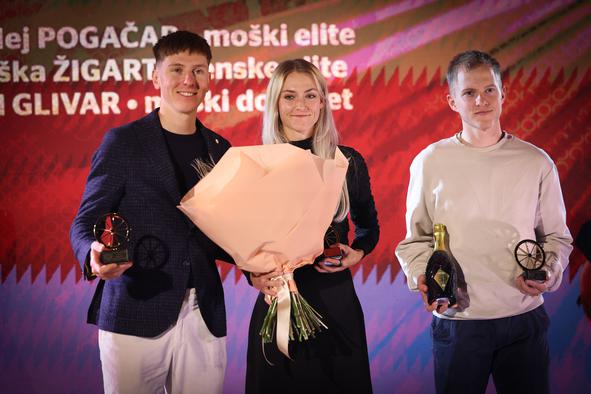 Tadeju Pogačarju v Ljubljani prva v seriji nagrad po sanjski sezoni #foto