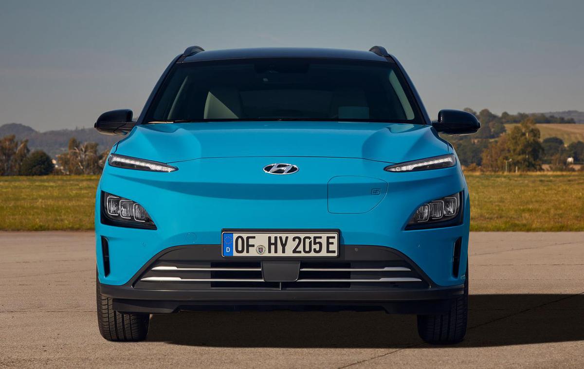 Hyundai kona electric | Poslovila se je maska hladilnika, kona electric je postala vizualno bolj drzna in drugačna. Na cesti se jo bo vsekakor opazilo. | Foto Hyundai