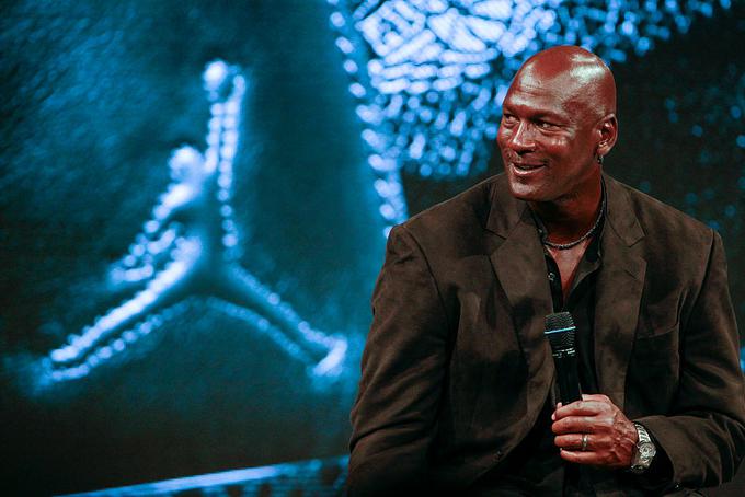 Michael Jordan je na lestvici zahvaljujoč znamki Air Jordan. | Foto: Getty Images