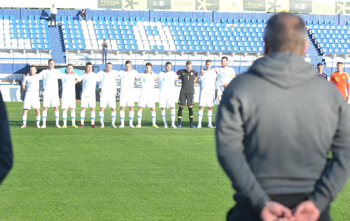 Matjaž Kek | Matjaž Kek je prešnji mesec z oslabljeno zasedbo remiziral proti Kitajski U-25. | Foto nzs.si