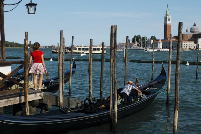 Benetke | Slavne Benetke (Venezia po italijansko) imajo ime po antičnih severnojadranskih Venetih. Po njih se imenuje tudi italijanska dežela Benečija (Veneto po italijansko). Med Slovenijo in deželo Benečijo leži dežela Furlanija-Julijska krajina, ki v italijanskem izvirniku (Friuli-Venezia Gulia) tudi delno nosi ime po Venetih. | Foto Guliverimage