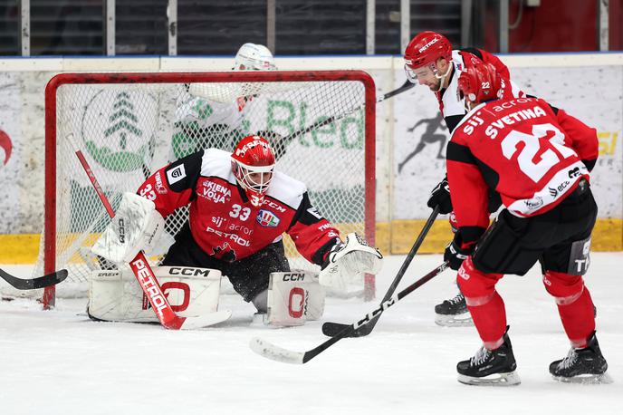 HDD Jesenice | Jeseničani so zmagali pri vodilni ekipi lige. | Foto Aleš Fevžer