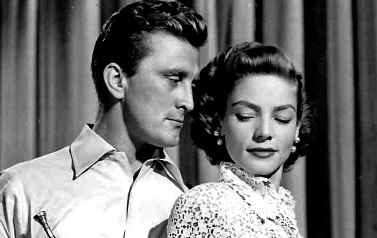 Kirk Douglas in Lauren Bacall | Foto commons.wikimedia.org