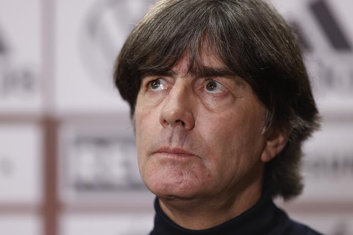 Joachim Löw | Joachim Löw je od leta 2006 Nemčijo na 189 nastopih popeljal do 120 zmag. Izgubil je 31 tekem. Najhujši poraz so mu v torek zadali Španci. | Foto Reuters