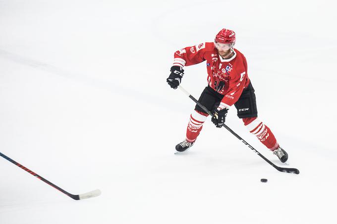 Po zadetku Andreja Tavžlja so Jeseničani vodili že z 2:0. | Foto: Peter Podobnik/Sportida