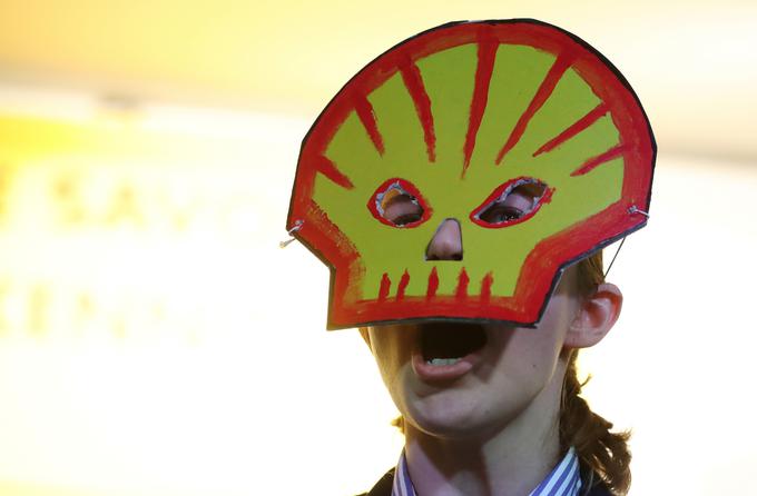 protesti avtosalon Bruselj | Foto: Reuters