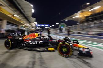 Ferrari tik za Verstappnom, ki zbada Hamiltona: "Mercedes bo zadnji"