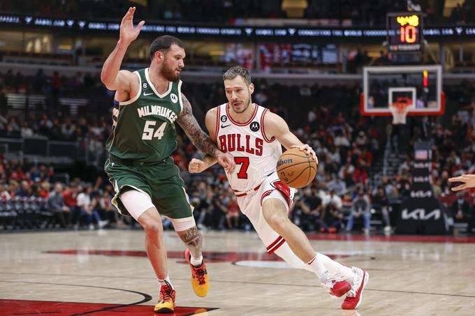 Goran Dragić bo po Phoenixu, Houstonu, Miamiju, Torontu in Brooklynu v ligi NBA nosil še dres Chicaga. | Foto: Reuters