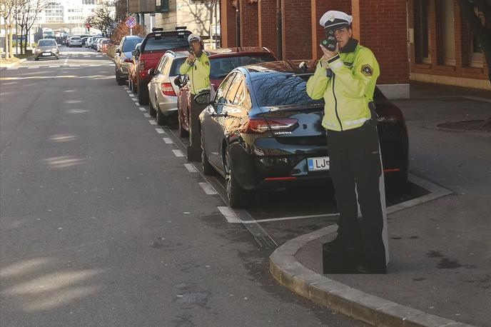 policija silhuete | Foto Agencija za varnost prometa