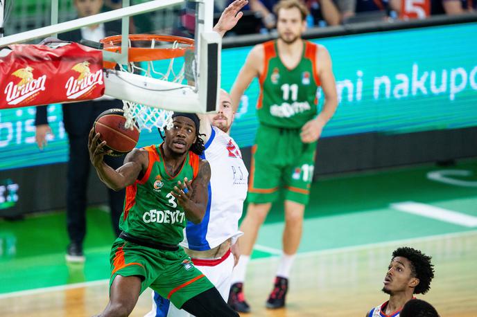 Kendrick Perry | Košarkarji Cedevite Olimpije so po podaljšku strli odpor Igokee, Kendrick Perry je k zmagi prispeval 27 točk. | Foto Vid Ponikvar