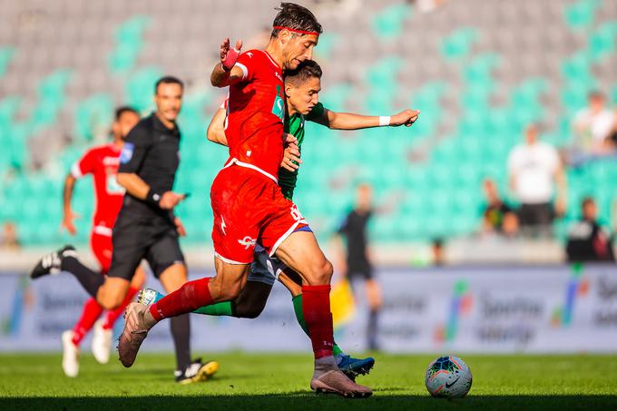 Aluminij za vodilno Olimpijo zaostaja le dve točki. Ilija Martinović po porazu v Ljubljani ni skrival razočaranja nad igro Kidričanov. | Foto: Siniša Kanižaj/Sportida