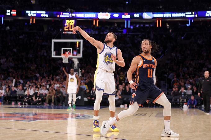 Stephen Curry je blestel v kultni dvorani Madison Square Garden. | Foto: Reuters