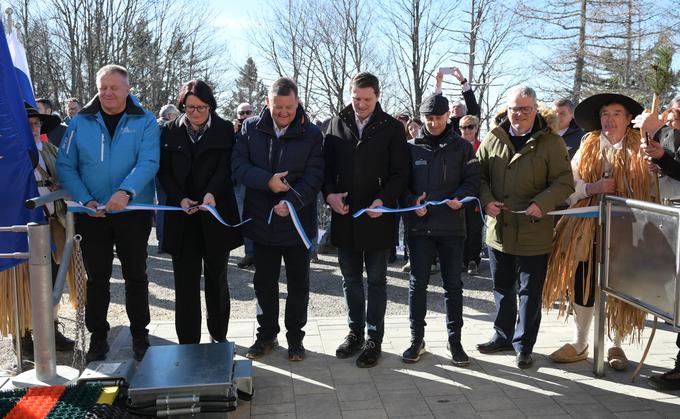 Posnetek z današnjega uradnega odprtja šestsedežnice na Veliki planini | Foto: Velika planina d. o. o.