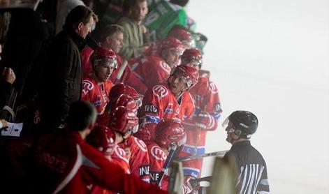 Bo občina Jesenice z rebalansom pomagala HK Jesenice?