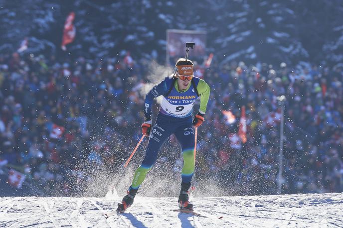 Lovro Planko | Lovru Planku se je povsem ponesrečilo zadnje streljanje stoje, ko je moral v tri kazenske kroge. | Foto Guliverimage