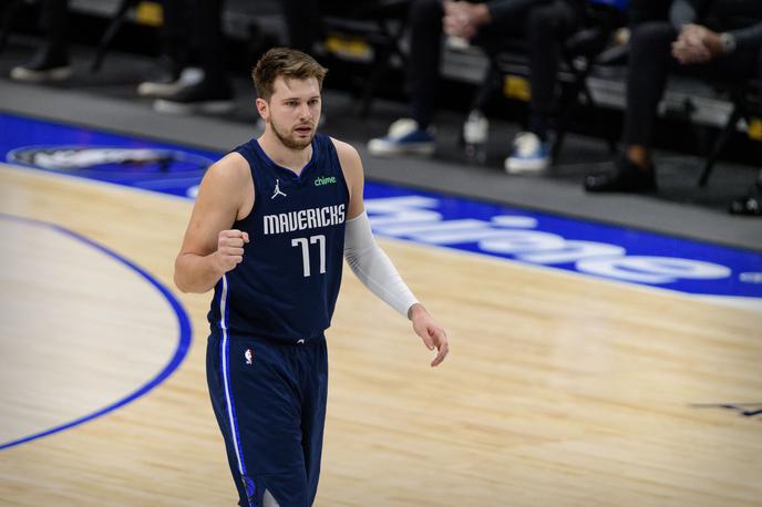 Luka Dončić | Luka Dončić je v ligi NBA izjemno priljubljen. | Foto Reuters