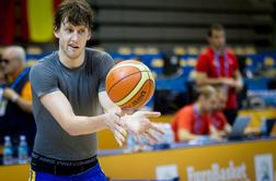 Jan Vesely je hvaležen Sloveniji, a se ji ne bo priklanjal