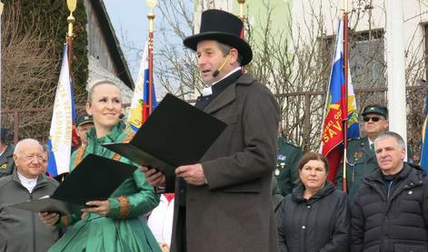 V Vrbi odmeval Prešernov verz Žive naj vsi narodi #video