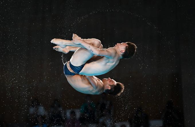 Britanska skakalca v vodo Tom Daley in Noah Williams v akciji. | Foto: Gulliverimage