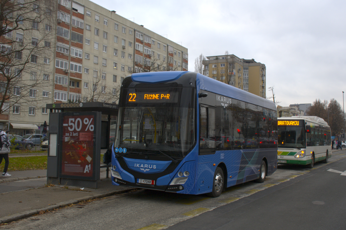 Ikarus avtobus 80e | Foto Aron Sonfalvi