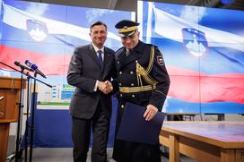 Borut Pahor, slovenska vojska