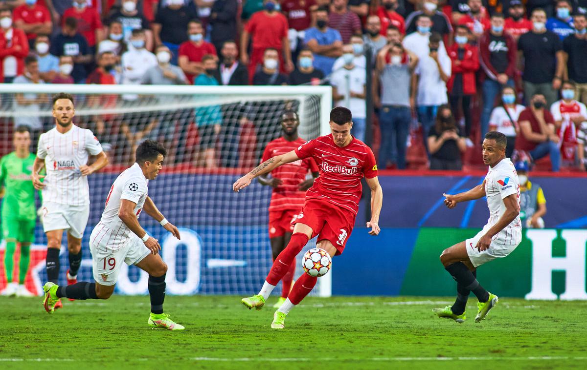 Benjamin Šeško, RB Salzburg : Sevilla | Benjamin Šeško je svojo prvo tekmo v ligi prvakov odigral v Sevilli. | Foto Guliverimage